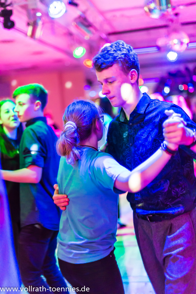 2020 01 11 Tanzparty 2060